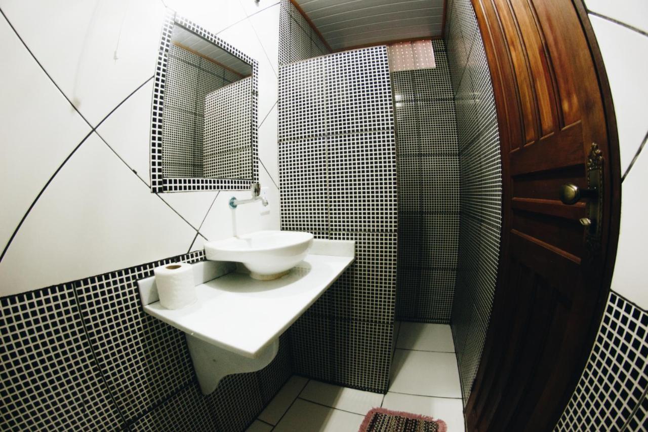 Hostel Da Bruna - Botafogo Ріо-де-Жанейро Екстер'єр фото