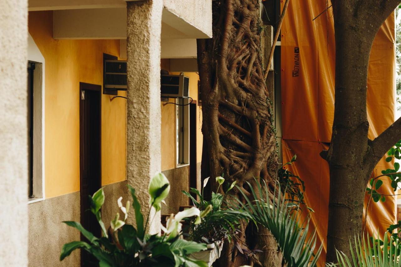 Hostel Da Bruna - Botafogo Ріо-де-Жанейро Екстер'єр фото